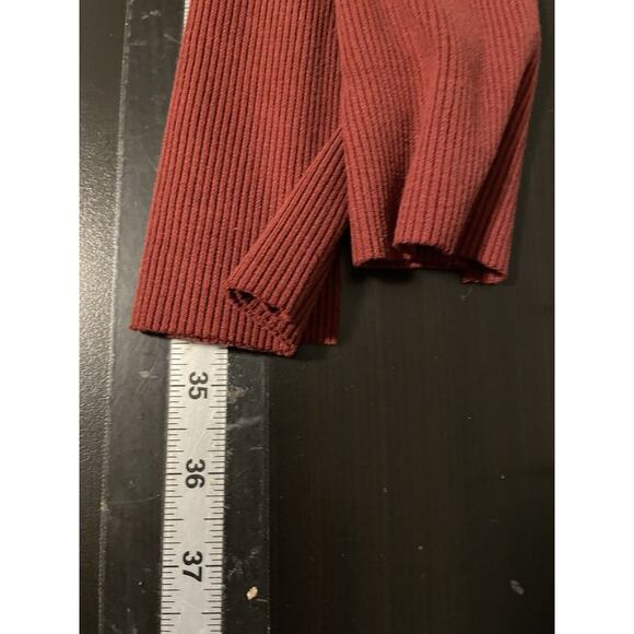 The Range Womens Mass Rib Slit Leggings Medium Burgundy Stretch Pull On READ - Picture 8 of 9